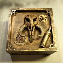 Mando Box