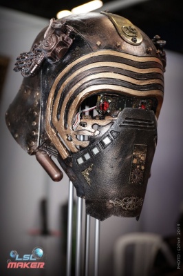 GoldSaber Mask